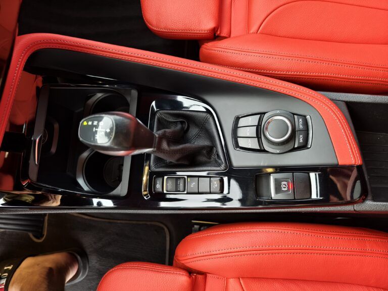 filter: 0; fileterIntensity: 0.0; filterMask: 0; captureOrientation: 0;
runfunc: 0; algolist: 0;
multi-frame: 1;
brp_mask:0;
brp_del_th:0.0000,0.0000;
brp_del_sen:0.0000,0.0000;
motionR: 0;
delta:null;
module: photo;hw-remosaic: false;touch: (-1.0, -1.0);sceneMode: 13107200;cct_value: 0;AI_Scene: (-1, -1);aec_lux: 292.0;aec_lux_index: 0;albedo: ;confidence: ;motionLevel: 0;weatherinfo: weather?null, icon:null, weatherInfo:100;temperature: 40;