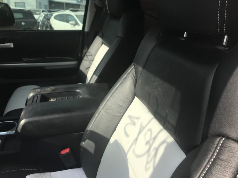 418805_06b843a79192412da7915db26f811494