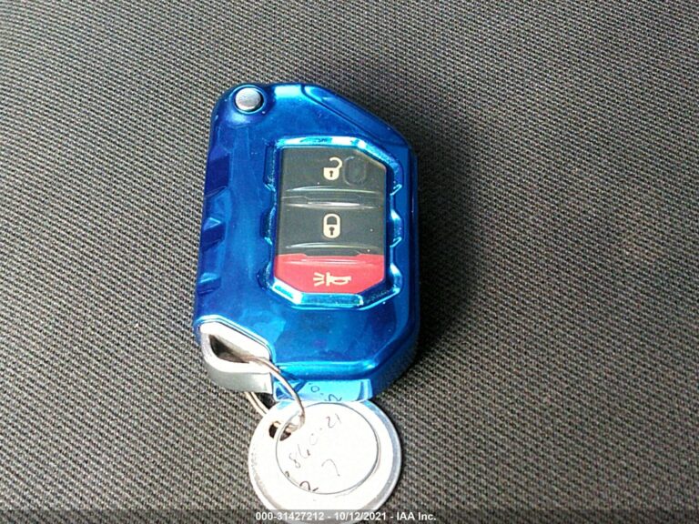 1C4HJXDGXJW221054-11