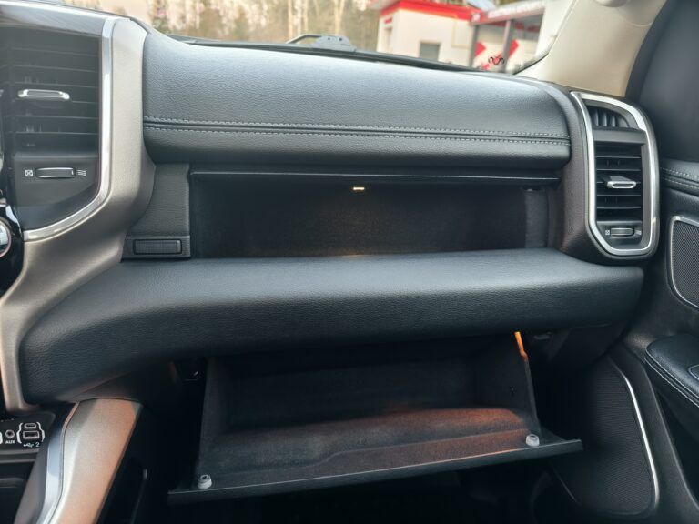 filter: 0; fileterIntensity: 0.0; filterMask: 0; captureOrientation: 0;
runfunc: 0; algolist: 0;
multi-frame: 1;
brp_mask:0;
brp_del_th:0.0000,0.0000;
brp_del_sen:0.0000,0.0000;
motionR: 0;
delta:null;
module: photo;hw-remosaic: false;touch: (-1.0, -1.0);sceneMode: 13107200;cct_value: 0;AI_Scene: (-1, -1);aec_lux: 285.0;aec_lux_index: 0;albedo:  ;confidence:  ;motionLevel: 0;weatherinfo: weather?null, icon:null, weatherInfo:100;temperature: 24;