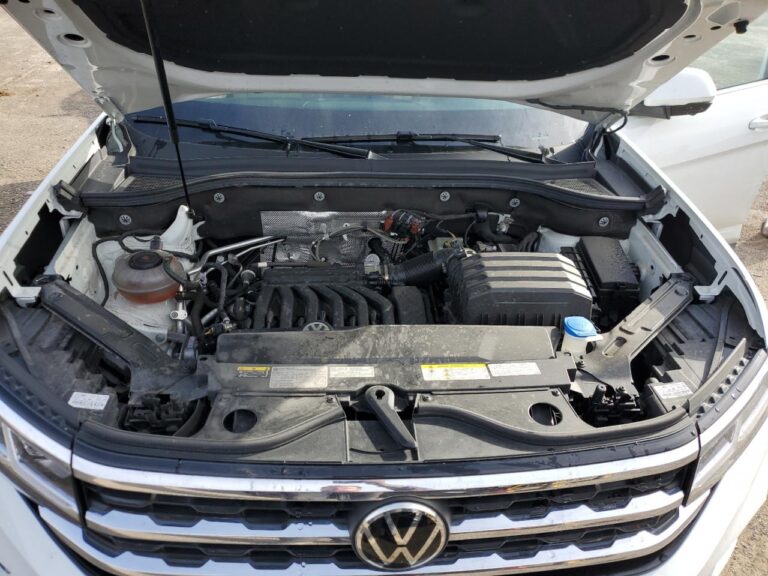 1V2TR2CA5MC533368-11