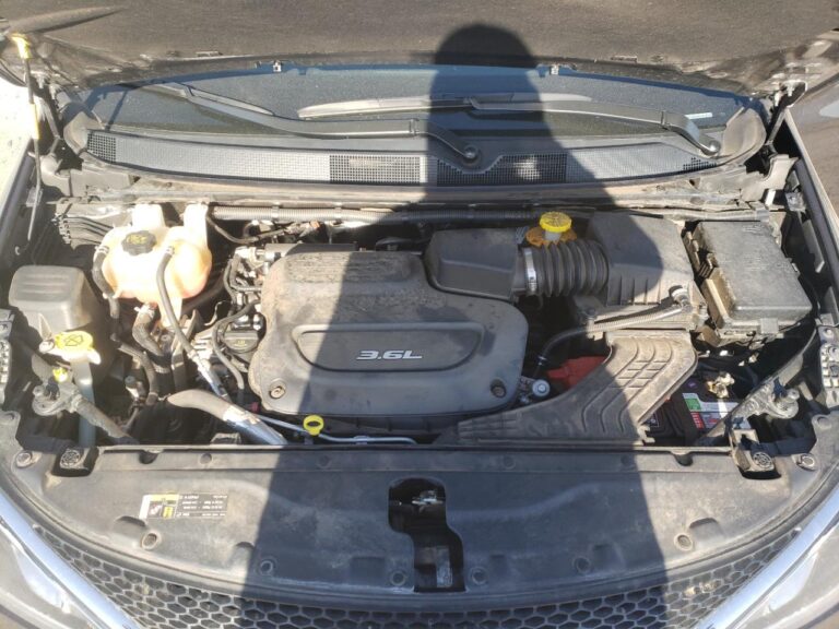 2C4RC1BG5HR503751-12