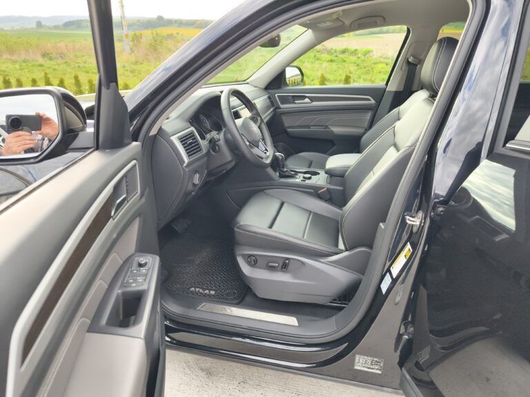 filter: null; fileterIntensity: null; filterMask: null; captureOrientation: 0;
runfunc: 0; algolist: 0;
multi-frame: 1;
brp_mask:0;
brp_del_th:null;
brp_del_sen:null;
motionR: 0;
delta:null;
module: advanced;hw-remosaic: false;touch: (-1.0, -1.0);sceneMode: 0;cct_value: 0;AI_Scene: (-1, -1);aec_lux: 285.0;aec_lux_index: 0;albedo:  ;confidence:  ;motionLevel: 0;weatherinfo: weather?null, icon:null, weatherInfo:100;temperature: 28;