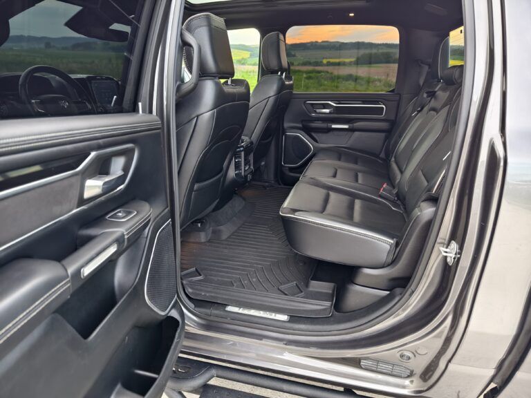 filter: 0; fileterIntensity: 0.0; filterMask: 0; captureOrientation: 0;
runfunc: 0; algolist: 0;
multi-frame: 1;
brp_mask:0;
brp_del_th:0.0000,0.0000;
brp_del_sen:0.0000,0.0000;
motionR: 0;
delta:null;
module: photo;hw-remosaic: false;touch: (-1.0, -1.0);sceneMode: 13107200;cct_value: 0;AI_Scene: (-1, -1);aec_lux: 231.0;aec_lux_index: 0;albedo:  ;confidence:  ;motionLevel: 0;weatherinfo: weather?null, icon:null, weatherInfo:100;temperature: 29;