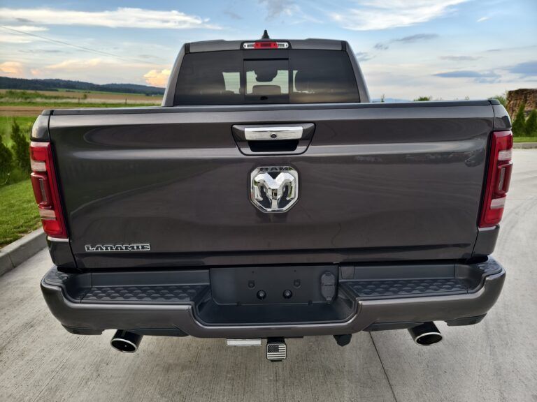 filter: 0; fileterIntensity: 0.0; filterMask: 0; captureOrientation: 0;
runfunc: 0; algolist: 0;
multi-frame: 1;
brp_mask:0;
brp_del_th:0.0000,0.0000;
brp_del_sen:0.0000,0.0000;
motionR: 0;
delta:null;
module: photo;hw-remosaic: false;touch: (-1.0, -1.0);sceneMode: 12582912;cct_value: 0;AI_Scene: (-1, -1);aec_lux: 213.0;aec_lux_index: 0;albedo:  ;confidence:  ;motionLevel: 0;weatherinfo: weather?null, icon:null, weatherInfo:100;temperature: 29;