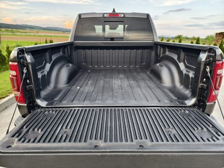 filter: 0; fileterIntensity: 0.0; filterMask: 0; captureOrientation: 0;
runfunc: 0; algolist: 0;
multi-frame: 1;
brp_mask:0;
brp_del_th:0.0000,0.0000;
brp_del_sen:0.0000,0.0000;
motionR: 0;
delta:null;
module: photo;hw-remosaic: false;touch: (-1.0, -1.0);sceneMode: 13107200;cct_value: 0;AI_Scene: (-1, -1);aec_lux: 203.0;aec_lux_index: 0;albedo:  ;confidence:  ;motionLevel: 0;weatherinfo: weather?null, icon:null, weatherInfo:100;temperature: 29;