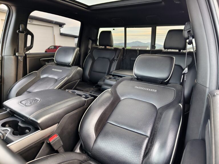 filter: 0; fileterIntensity: 0.0; filterMask: 0; captureOrientation: 0;
runfunc: 0; algolist: 0;
multi-frame: 1;
brp_mask:0;
brp_del_th:0.0000,0.0000;
brp_del_sen:0.0000,0.0000;
motionR: 0;
delta:null;
module: photo;hw-remosaic: false;touch: (-1.0, -1.0);sceneMode: 13107200;cct_value: 0;AI_Scene: (-1, -1);aec_lux: 281.0;aec_lux_index: 0;albedo:  ;confidence:  ;motionLevel: 0;weatherinfo: weather?null, icon:null, weatherInfo:100;temperature: 29;