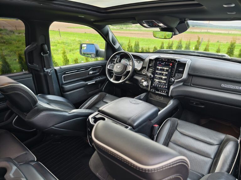 filter: 0; fileterIntensity: 0.0; filterMask: 0; captureOrientation: 0;
runfunc: 0; algolist: 0;
multi-frame: 1;
brp_mask:0;
brp_del_th:0.0000,0.0000;
brp_del_sen:0.0000,0.0000;
motionR: 0;
delta:null;
module: photo;hw-remosaic: false;touch: (-1.0, -1.0);sceneMode: 13107200;cct_value: 0;AI_Scene: (-1, -1);aec_lux: 292.0;aec_lux_index: 0;albedo:  ;confidence:  ;motionLevel: 0;weatherinfo: weather?null, icon:null, weatherInfo:100;temperature: 29;