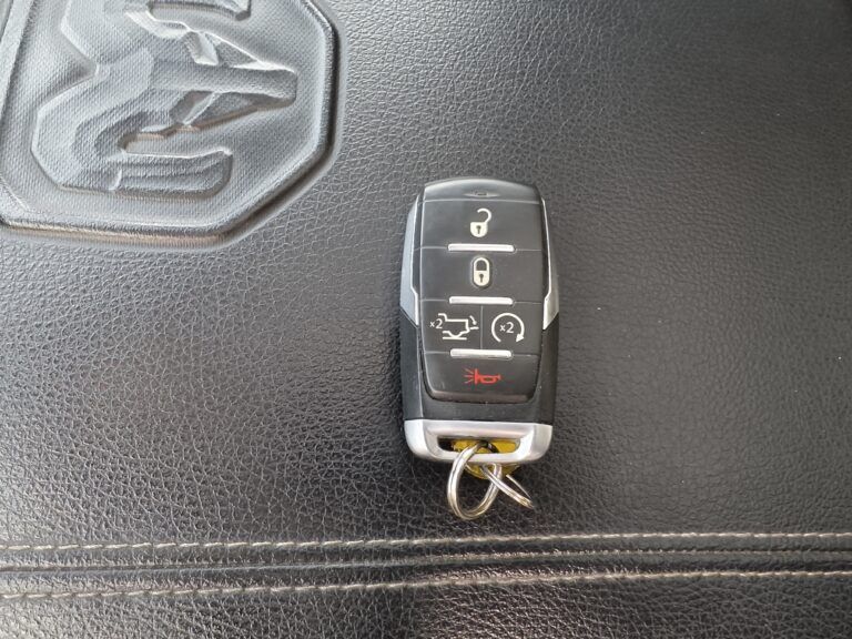 filter: 0; fileterIntensity: 0.0; filterMask: 0; captureOrientation: 0;
runfunc: 0; algolist: 0;
multi-frame: 1;
brp_mask:8;
brp_del_th:0.0017,0.0000;
brp_del_sen:0.3000,0.0000;
motionR: 0;
delta:null;
module: photo;hw-remosaic: false;touch: (-1.0, -1.0);sceneMode: 3145728;cct_value: 0;AI_Scene: (-1, -1);aec_lux: 296.0;aec_lux_index: 0;albedo:  ;confidence:  ;motionLevel: 0;weatherinfo: weather?null, icon:null, weatherInfo:100;temperature: 33;