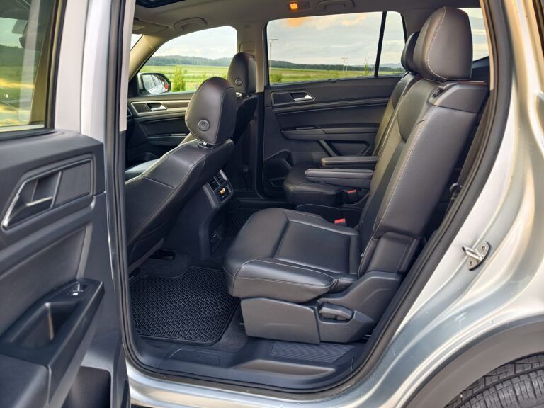 filter: 0; fileterIntensity: 0.0; filterMask: 0; captureOrientation: 0;
runfunc: 0; algolist: 0;
multi-frame: 1;
brp_mask:0;
brp_del_th:0.0000,0.0000;
brp_del_sen:0.0000,0.0000;
motionR: 0;
delta:null;
module: photo;hw-remosaic: false;touch: (-1.0, -1.0);sceneMode: 13107200;cct_value: 0;AI_Scene: (20, 2);aec_lux: 346.0;aec_lux_index: 0;albedo:  ;confidence:  ;motionLevel: 0;weatherinfo: weather?null, icon:null, weatherInfo:100;temperature: 32;