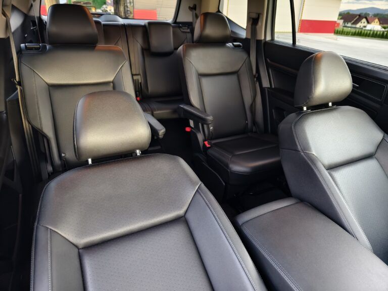 filter: 0; fileterIntensity: 0.0; filterMask: 0; captureOrientation: 0;
runfunc: 0; algolist: 0;
multi-frame: 1;
brp_mask:0;
brp_del_th:0.0000,0.0000;
brp_del_sen:0.0000,0.0000;
motionR: 0;
delta:null;
module: photo;hw-remosaic: false;touch: (-1.0, -1.0);sceneMode: 13107200;cct_value: 0;AI_Scene: (20, 0);aec_lux: 266.0;aec_lux_index: 0;albedo:  ;confidence:  ;motionLevel: 0;weatherinfo: weather?null, icon:null, weatherInfo:100;temperature: 33;