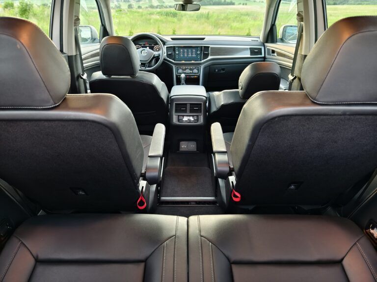 filter: 0; fileterIntensity: 0.0; filterMask: 0; captureOrientation: 0;
runfunc: 0; algolist: 0;
multi-frame: 1;
brp_mask:0;
brp_del_th:0.0000,0.0000;
brp_del_sen:0.0000,0.0000;
motionR: 0;
delta:null;
module: photo;hw-remosaic: false;touch: (-1.0, -1.0);sceneMode: 13107200;cct_value: 0;AI_Scene: (-1, -1);aec_lux: 255.0;aec_lux_index: 0;albedo:  ;confidence:  ;motionLevel: 0;weatherinfo: weather?null, icon:null, weatherInfo:100;temperature: 33;