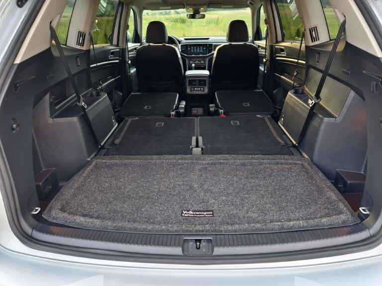 filter: 0; fileterIntensity: 0.0; filterMask: 0; captureOrientation: 0;
runfunc: 0; algolist: 0;
multi-frame: 1;
brp_mask:0;
brp_del_th:0.0000,0.0000;
brp_del_sen:0.0000,0.0000;
motionR: 0;
delta:null;
module: photo;hw-remosaic: false;touch: (-1.0, -1.0);sceneMode: 13107200;cct_value: 0;AI_Scene: (-1, -1);aec_lux: 317.0;aec_lux_index: 0;albedo:  ;confidence:  ;motionLevel: -1;weatherinfo: weather?null, icon:null, weatherInfo:100;temperature: 33;