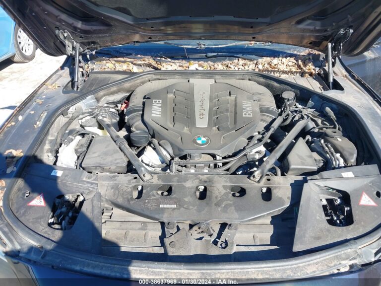 WBAYB6C54DD223838-10