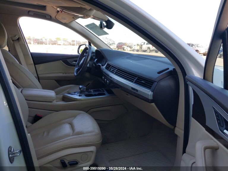 WA1AHAF72KD020165-5