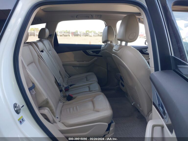 WA1AHAF72KD020165-8
