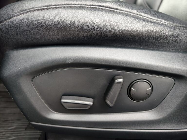 filter: 0; fileterIntensity: 0.0; filterMask: 0; captureOrientation: 0;
runfunc: 0; algolist: 0;
multi-frame: 1;
brp_mask:0;
brp_del_th:0.0000,0.0000;
brp_del_sen:0.0000,0.0000;
motionR: 0;
delta:null;
module: photo;hw-remosaic: false;touch: (-1.0, -1.0);sceneMode: 13107200;cct_value: 0;AI_Scene: (-1, -1);aec_lux: 236.0;aec_lux_index: 0;albedo:  ;confidence:  ;motionLevel: 0;weatherinfo: weather?null, icon:null, weatherInfo:100;temperature: 28;