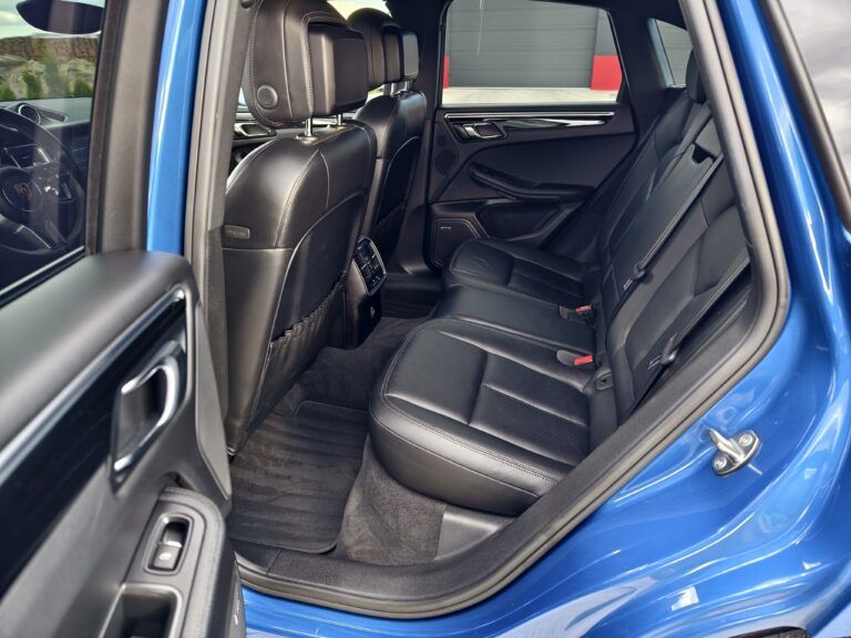 filter: 0; fileterIntensity: 0.0; filterMask: 0; captureOrientation: 0;
runfunc: 0; algolist: 0;
multi-frame: 1;
brp_mask:0;
brp_del_th:0.0000,0.0000;
brp_del_sen:0.0000,0.0000;
motionR: 0;
delta:null;
module: photo;hw-remosaic: false;touch: (-1.0, -1.0);sceneMode: 13107200;cct_value: 0;AI_Scene: (-1, -1);aec_lux: 217.0;aec_lux_index: 0;albedo:  ;confidence:  ;motionLevel: 0;weatherinfo: weather?null, icon:null, weatherInfo:100;temperature: 29;