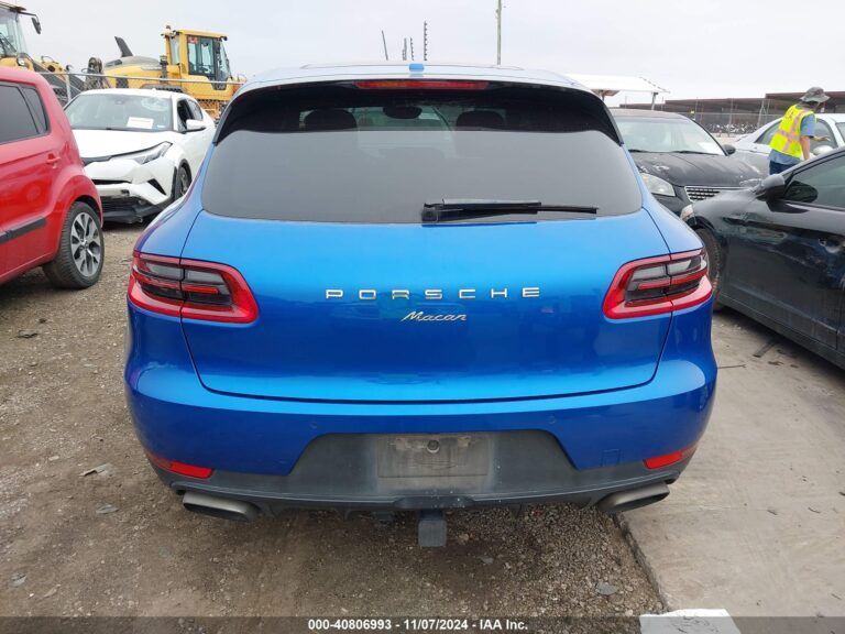 WP1AA2A57HLB82909-16