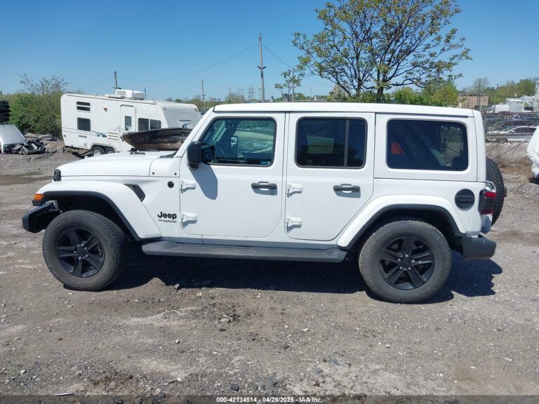 1C4HJXEN2MW528137-15