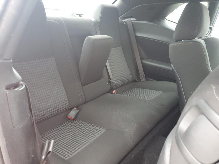 2C3CDZKG5NH160690-10