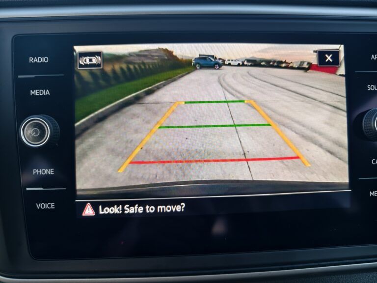 filter: 0; fileterIntensity: 0.0; filterMask: 0; captureOrientation: 0;
runfunc: 0; algolist: 0;
multi-frame: 1;
brp_mask:0;
brp_del_th:0.0000,0.0000;
brp_del_sen:0.0000,0.0000;
motionR: 0;
delta:null;
module: photo;hw-remosaic: false;touch: (-1.0, -1.0);sceneMode: 13107200;cct_value: 0;AI_Scene: (-1, -1);aec_lux: 277.0;aec_lux_index: 0;albedo:  ;confidence:  ;motionLevel: 0;weatherinfo: weather?null, icon:null, weatherInfo:100;temperature: 22;