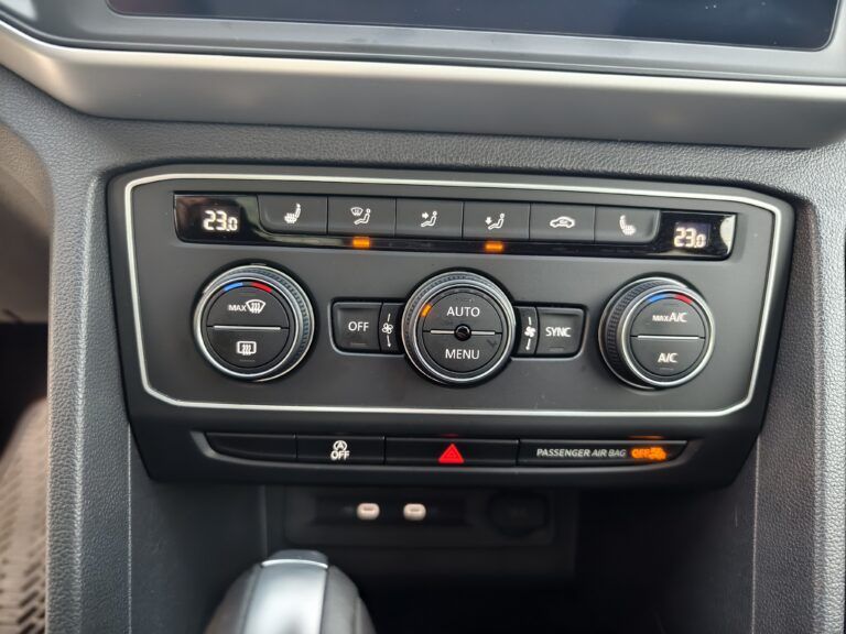 filter: 0; fileterIntensity: 0.0; filterMask: 0; captureOrientation: 0;
runfunc: 0; algolist: 0;
multi-frame: 1;
brp_mask:0;
brp_del_th:0.0000,0.0000;
brp_del_sen:0.0000,0.0000;
motionR: 0;
delta:null;
module: photo;hw-remosaic: false;touch: (-1.0, -1.0);sceneMode: 13107200;cct_value: 0;AI_Scene: (-1, -1);aec_lux: 347.0;aec_lux_index: 0;albedo:  ;confidence:  ;motionLevel: 0;weatherinfo: weather?null, icon:null, weatherInfo:100;temperature: 22;