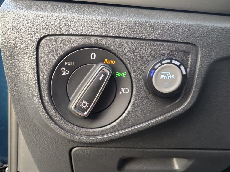 filter: 0; fileterIntensity: 0.0; filterMask: 0; captureOrientation: 0;
runfunc: 0; algolist: 0;
multi-frame: 1;
brp_mask:8;
brp_del_th:0.0029,0.0000;
brp_del_sen:0.3000,0.3000;
motionR: 0;
delta:null;
module: photo;hw-remosaic: false;touch: (-1.0, -1.0);sceneMode: 3145728;cct_value: 0;AI_Scene: (20, 2);aec_lux: 339.0;aec_lux_index: 0;albedo:  ;confidence:  ;motionLevel: 0;weatherinfo: weather?null, icon:null, weatherInfo:100;temperature: 22;