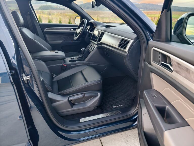 filter: 0; fileterIntensity: 0.0; filterMask: 0; captureOrientation: 0;
runfunc: 0; algolist: 0;
multi-frame: 1;
brp_mask:0;
brp_del_th:0.0000,0.0000;
brp_del_sen:0.0000,0.0000;
motionR: 0;
delta:null;
module: photo;hw-remosaic: false;touch: (-1.0, -1.0);sceneMode: 13107200;cct_value: 0;AI_Scene: (-1, -1);aec_lux: 263.0;aec_lux_index: 0;albedo:  ;confidence:  ;motionLevel: 0;weatherinfo: weather?null, icon:null, weatherInfo:100;temperature: 22;