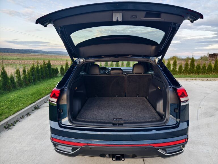 filter: 0; fileterIntensity: 0.0; filterMask: 0; captureOrientation: 0;
runfunc: 0; algolist: 0;
multi-frame: 1;
brp_mask:0;
brp_del_th:0.0000,0.0000;
brp_del_sen:0.0000,0.0000;
motionR: 0;
delta:null;
module: photo;hw-remosaic: false;touch: (-1.0, -1.0);sceneMode: 13107200;cct_value: 0;AI_Scene: (-1, -1);aec_lux: 283.0;aec_lux_index: 0;albedo:  ;confidence:  ;motionLevel: 0;weatherinfo: weather?null, icon:null, weatherInfo:100;temperature: 22;