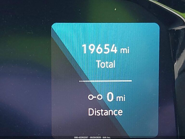 1V2HE2CA6RC218474-15