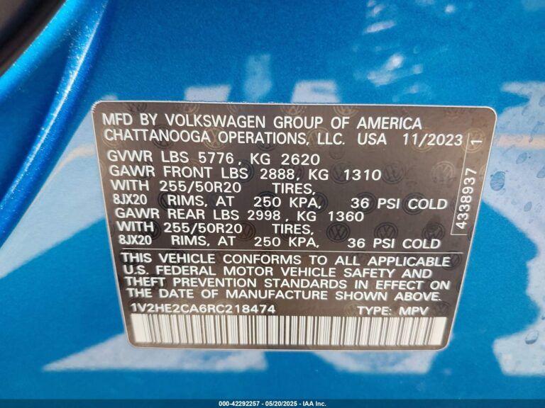1V2HE2CA6RC218474-9