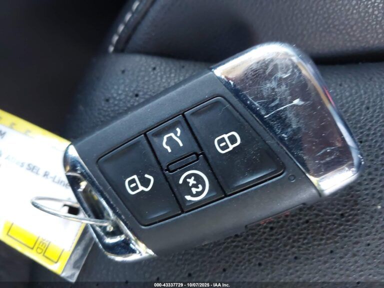 1V2AR2CA6NC512862-11