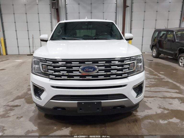 1FMJK2AT6MEA08983-13