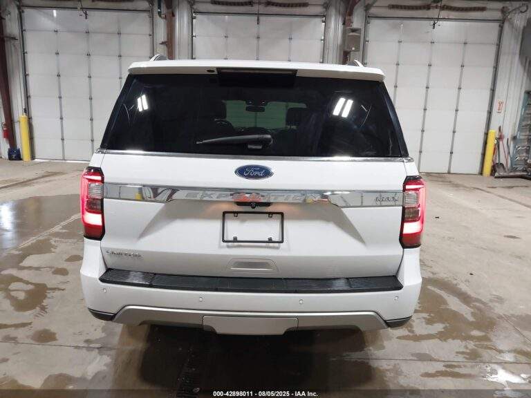 1FMJK2AT6MEA08983-17